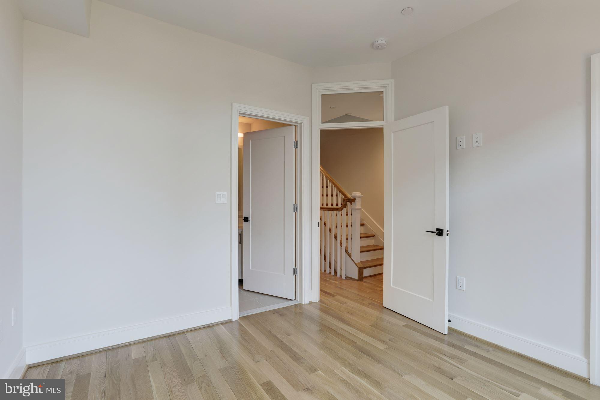 407 Guethler's Way Washington, DC 20003 - Photo 16 of 26