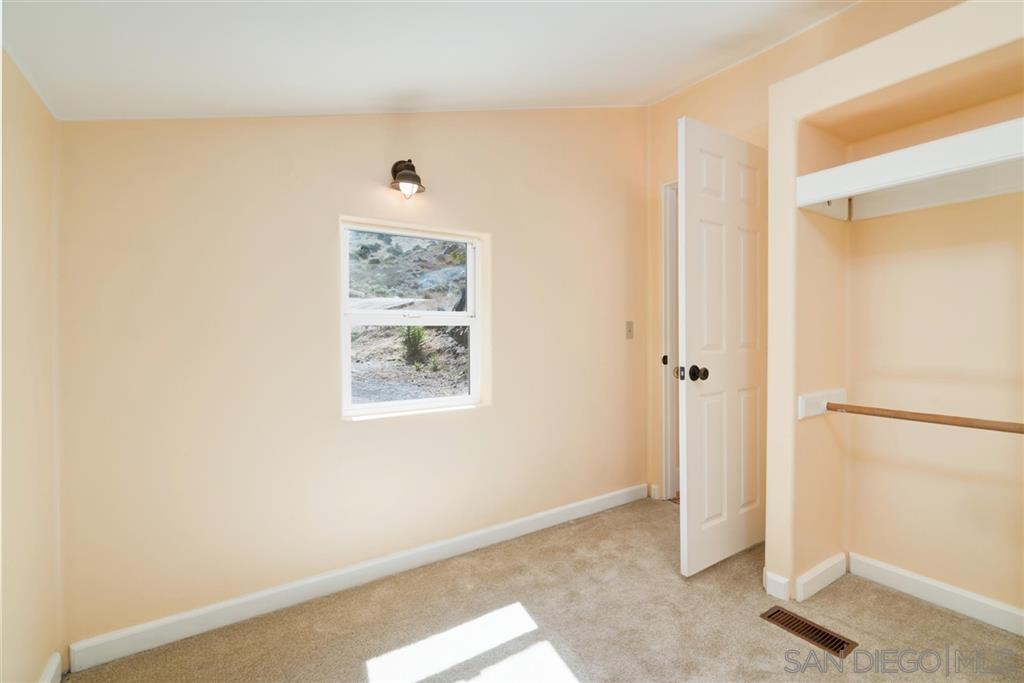 1636 Griffith Road Ramona, CA 92065 - Photo 11 of 22 Gallery Image 11