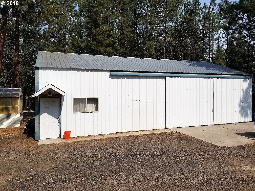 235 South Oak Road Tygh Valley, OR 97063 - Photo 6 of 30 Gallery Image 6
