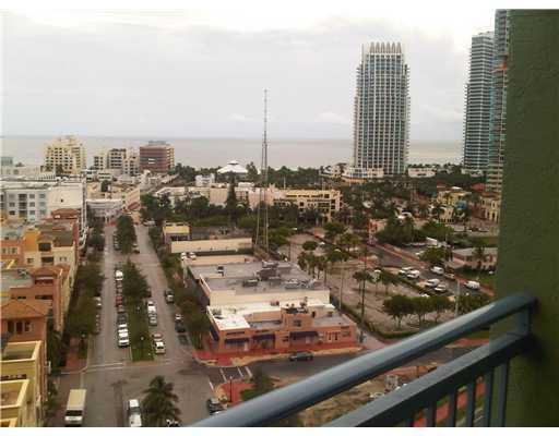 90 Alton Road, Unit 1707 Miami Beach, FL 33139 - Photo 5 of 6