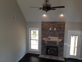4009 Karas Way Springfield, TN 37172 - Photo 3 of 40 Gallery Image 3