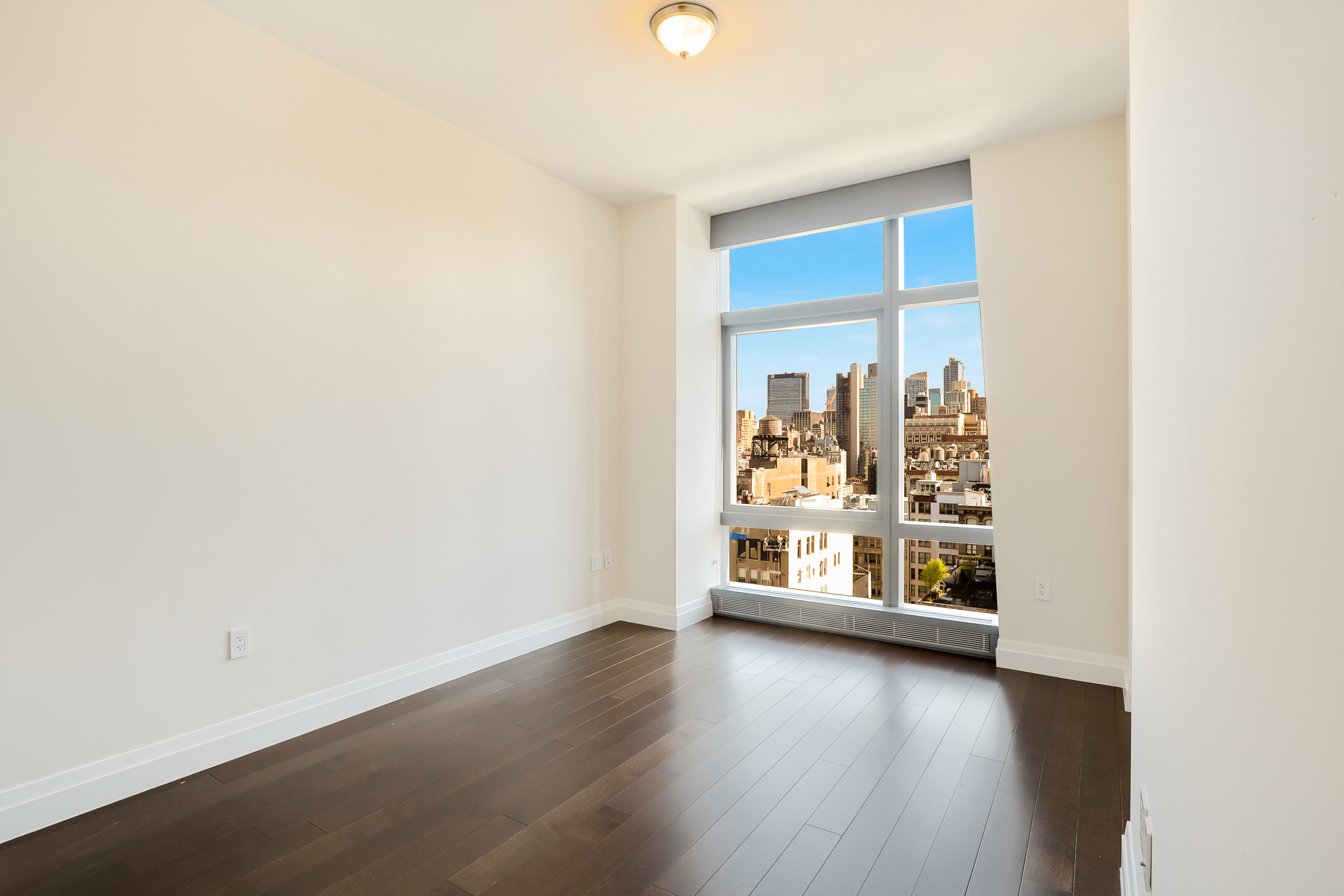 35 West 15th Street, Unit 16A Manhattan, NY 10011 - Photo 7 of 17
