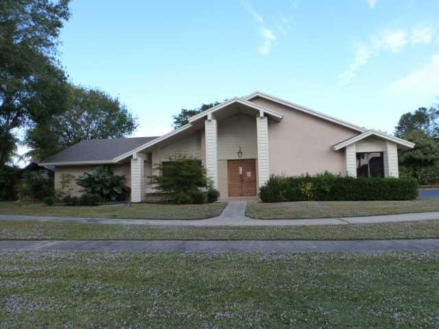 18243 104th Terrace South Boca Raton, FL 33498 - Photo 1 of 15 Gallery Image 1