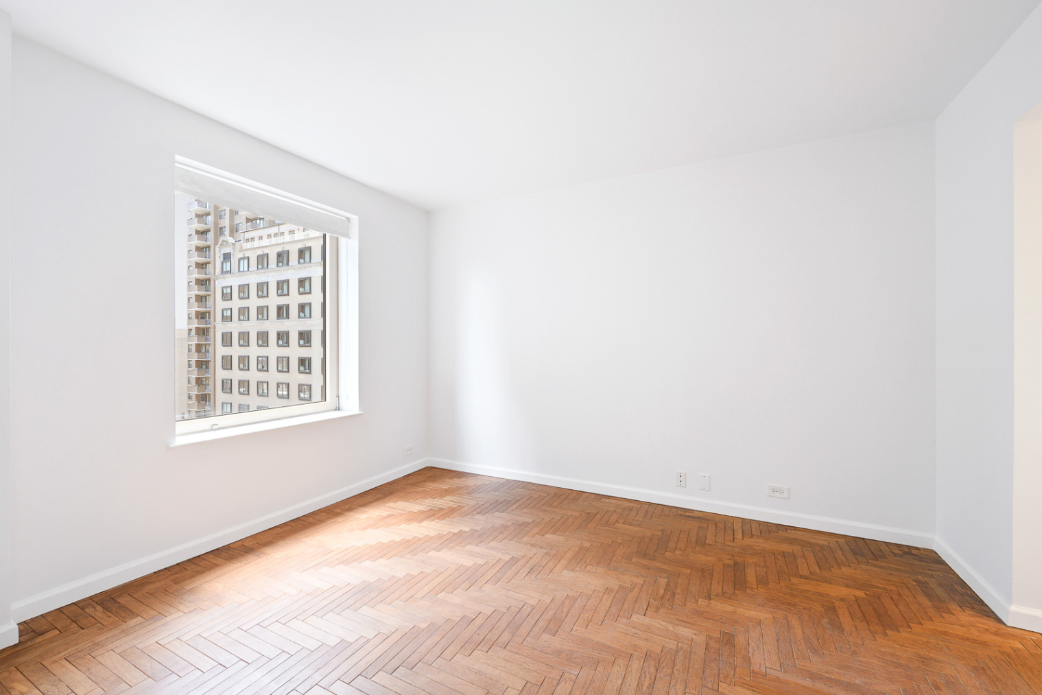106 Central Park South, Unit 15H Manhattan, NY 10019 - Photo 4 of 8