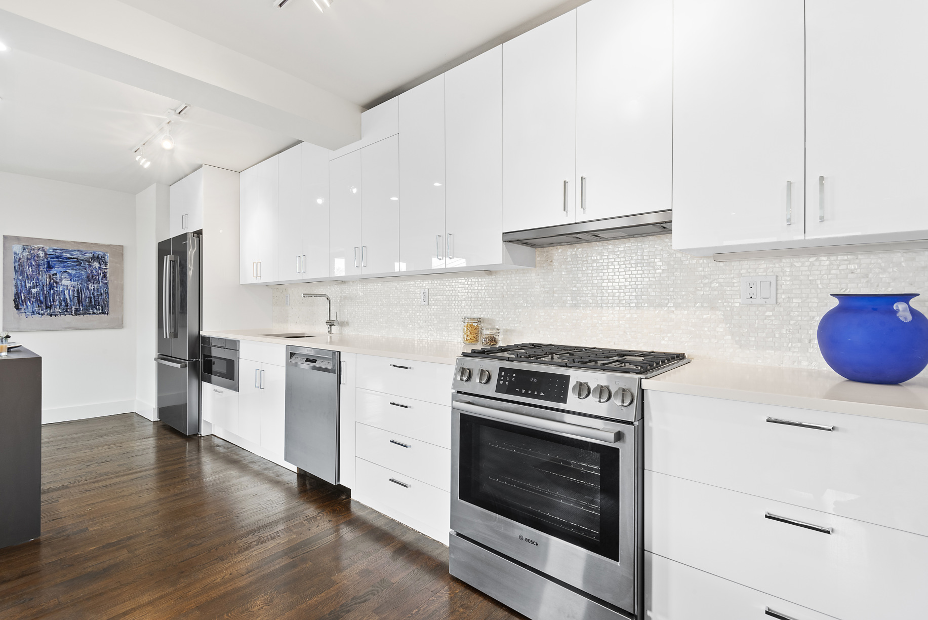 9511 Shore Road, Unit 504 Brooklyn, NY 11209 - Photo 4 of 20