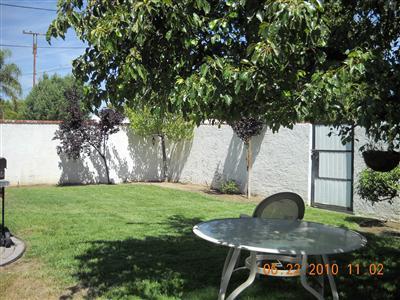 729 Holtby Road Bakersfield, CA 93304 - Photo 4 of 7 Gallery Image 4