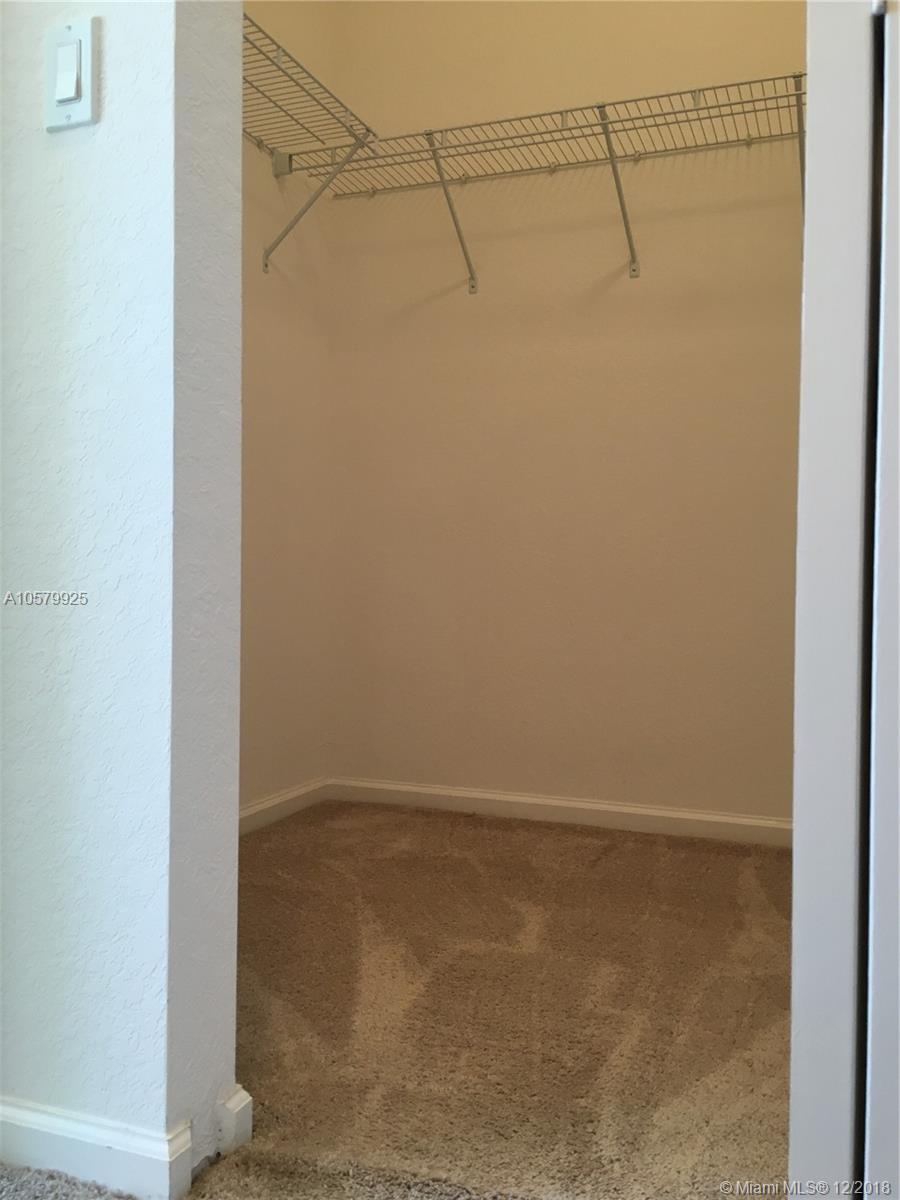 11215 Southwest 227th Street Miami, FL 33170 - Photo 27 of 38