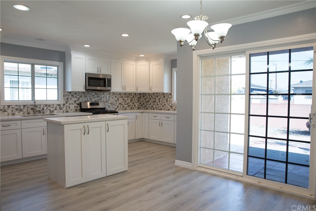 22224 Catskill Avenue Carson, CA 90745 - Photo 5 of 17