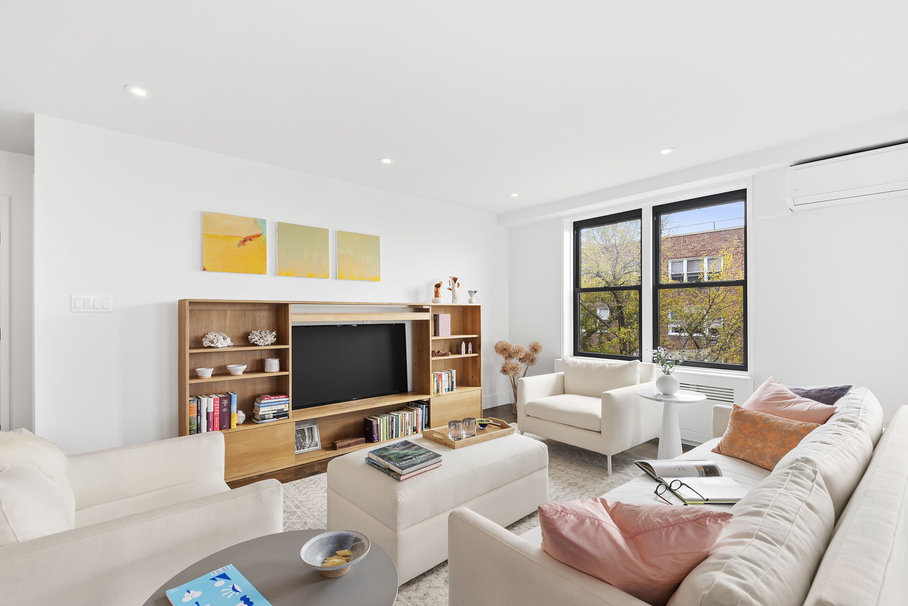 9511 Shore Road, Unit 504 Brooklyn, NY 11209 - Photo 3 of 20