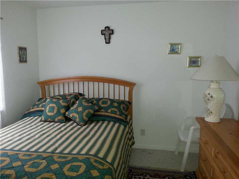 Savanna Weston, FL 33327 - Photo 13 of 17