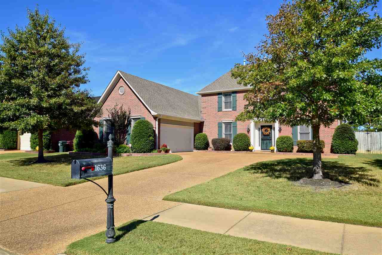 1636 Wolf Ridge Drive Collierville, TN 38017 - Photo 1 of 23 Gallery Image 1