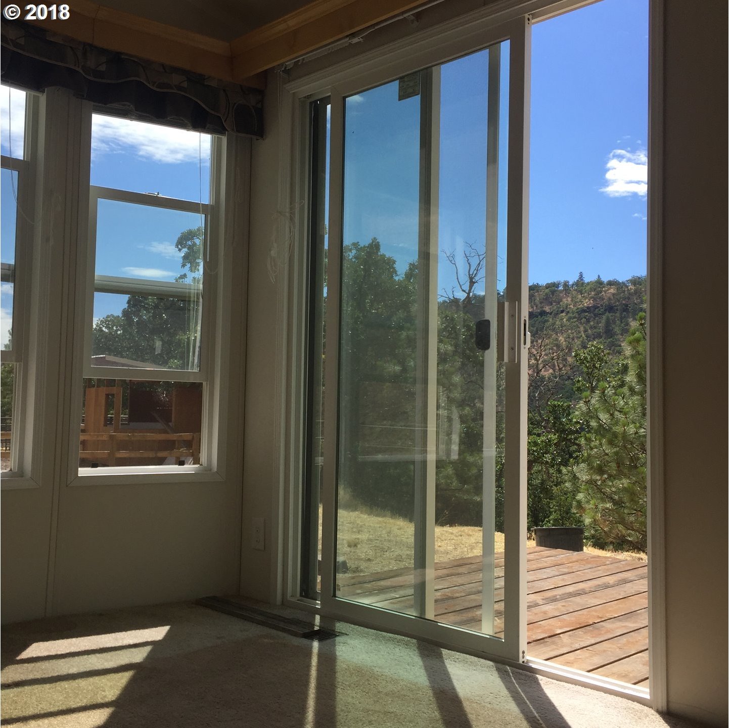 80931 Shadybrook Road Tygh Valley, OR 97063 - Photo 6 of 19 Gallery Image 6