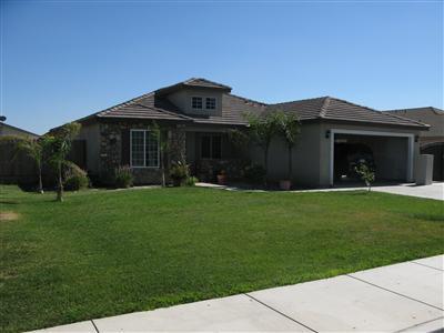 3801 Harris Road Bakersfield, CA 93313 - Photo 1 of 8 Gallery Image 1