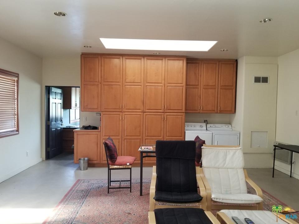 2295 Tamarisk Road Palm Springs, CA 92262 - Photo 11 of 21