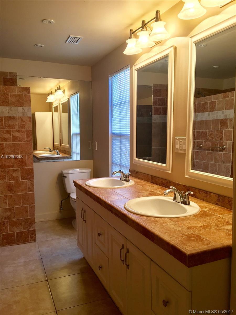 4827 Lincoln Road Delray Beach, FL 33445 - Photo 9 of 19