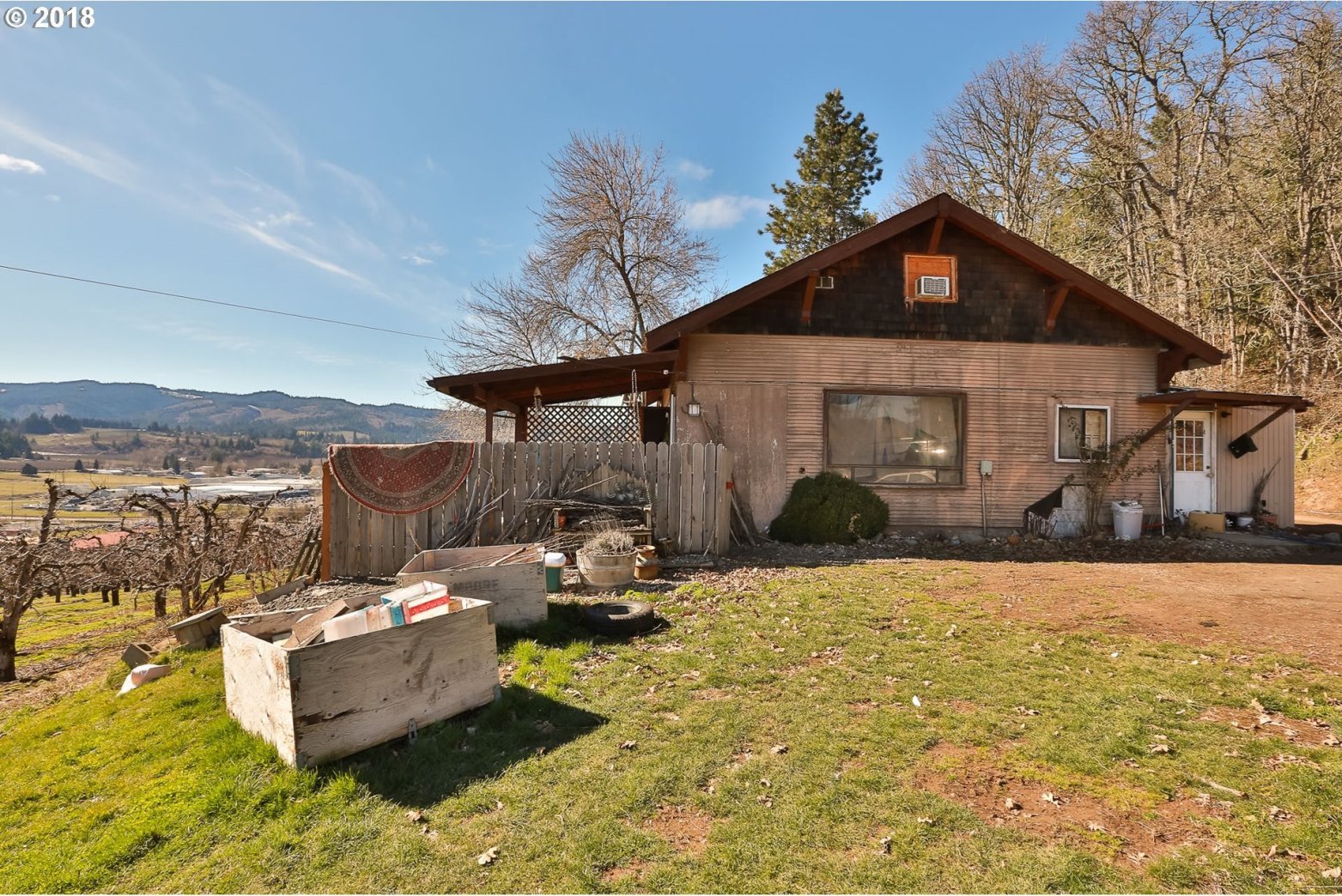 3187 Lingren Road Hood River, OR 97031 - Photo 15 of 32 Gallery Image 15