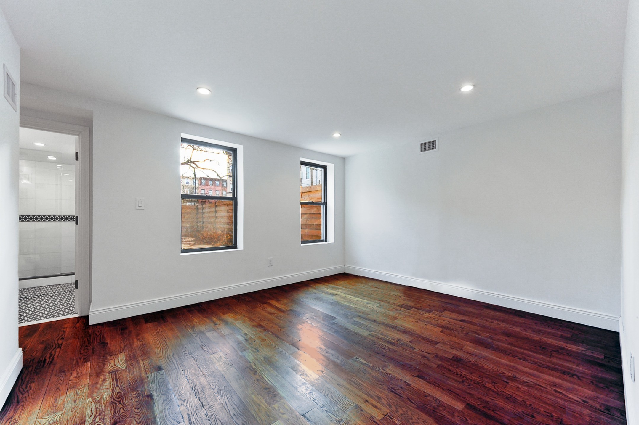 194 Van Buren Street Brooklyn, NY 11221 - Photo 10 of 17