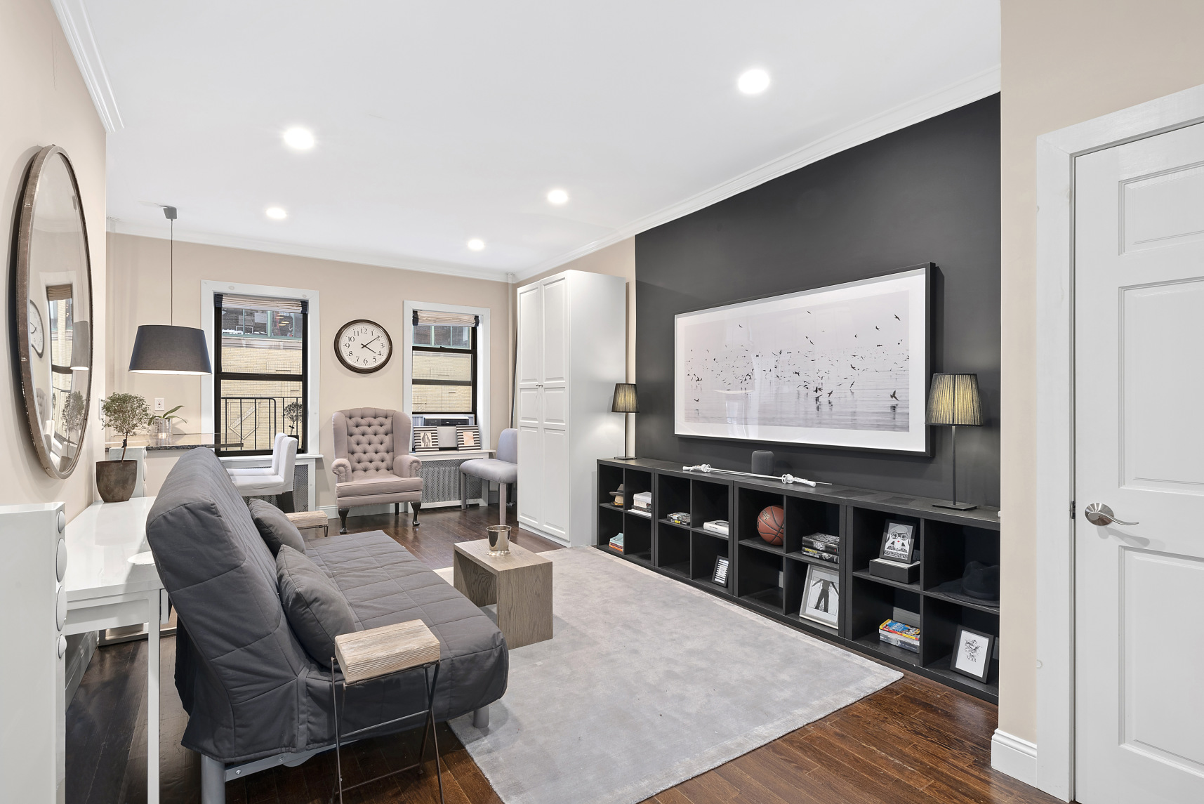 803 Washington Street, Unit 3 Manhattan, NY 10014 - Photo 1 of 7