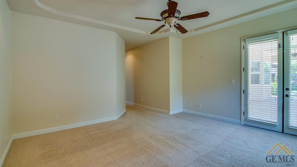 10207 Skiles Drive Bakersfield, CA 93311 - Photo 34 of 34