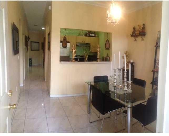 11024 Southwest 237th Lane Homestead, FL 33032 - Photo 13 of 17