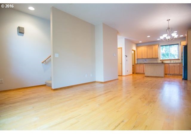 9935 North Decatur Street Portland, OR 97203 - Photo 7 of 13 Gallery Image 7