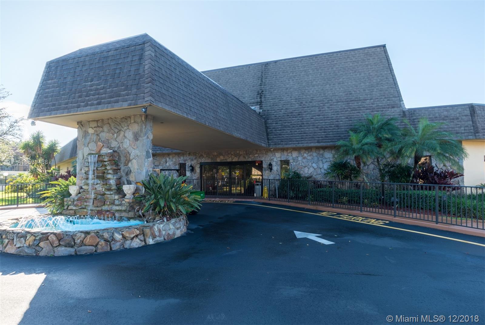 275 Gate Road, Unit 201 Hollywood, FL 33024 - Photo 17 of 30