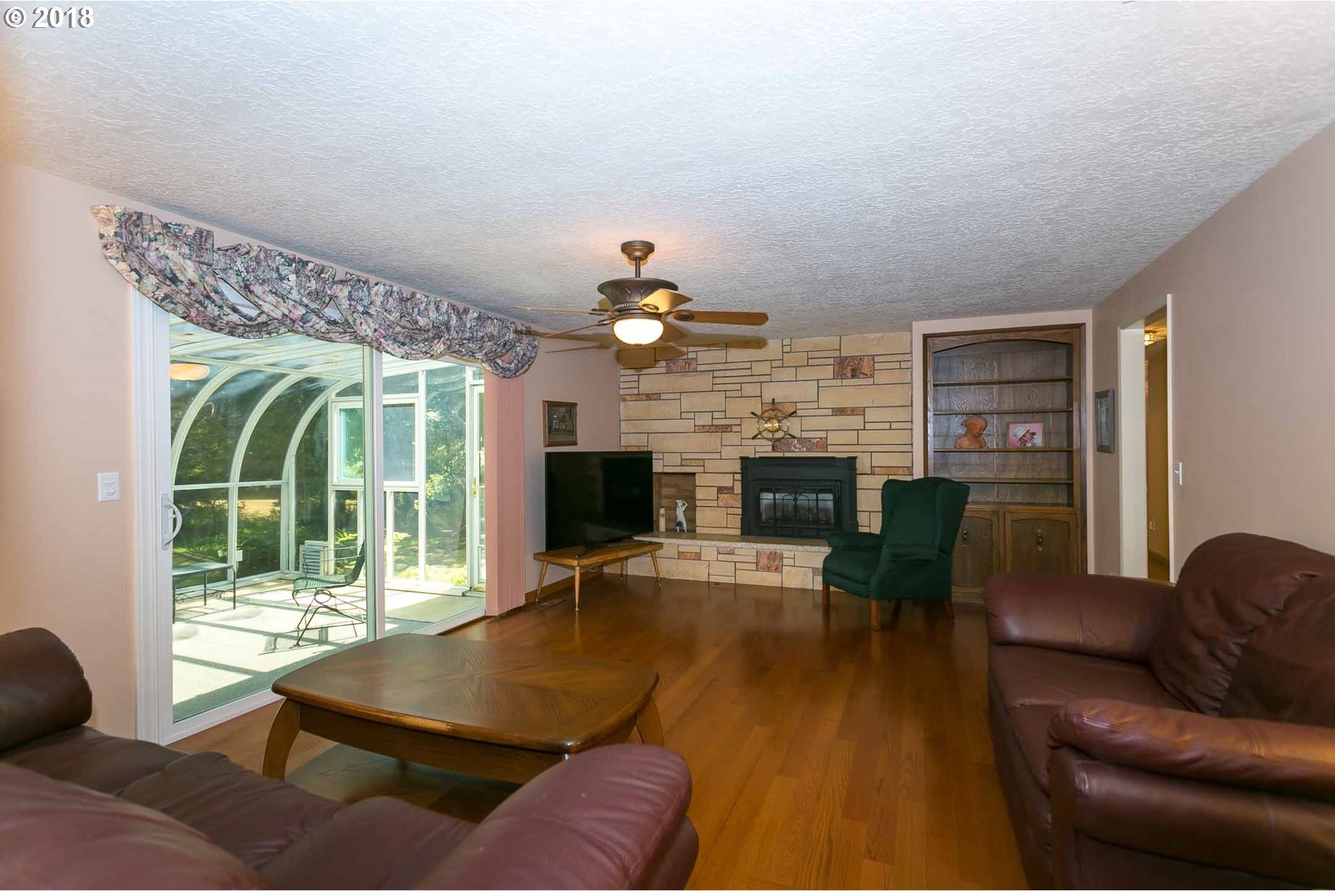 27860 Southeast Haley Road Boring, OR 97009 - Photo 10 of 31 Gallery Image 10