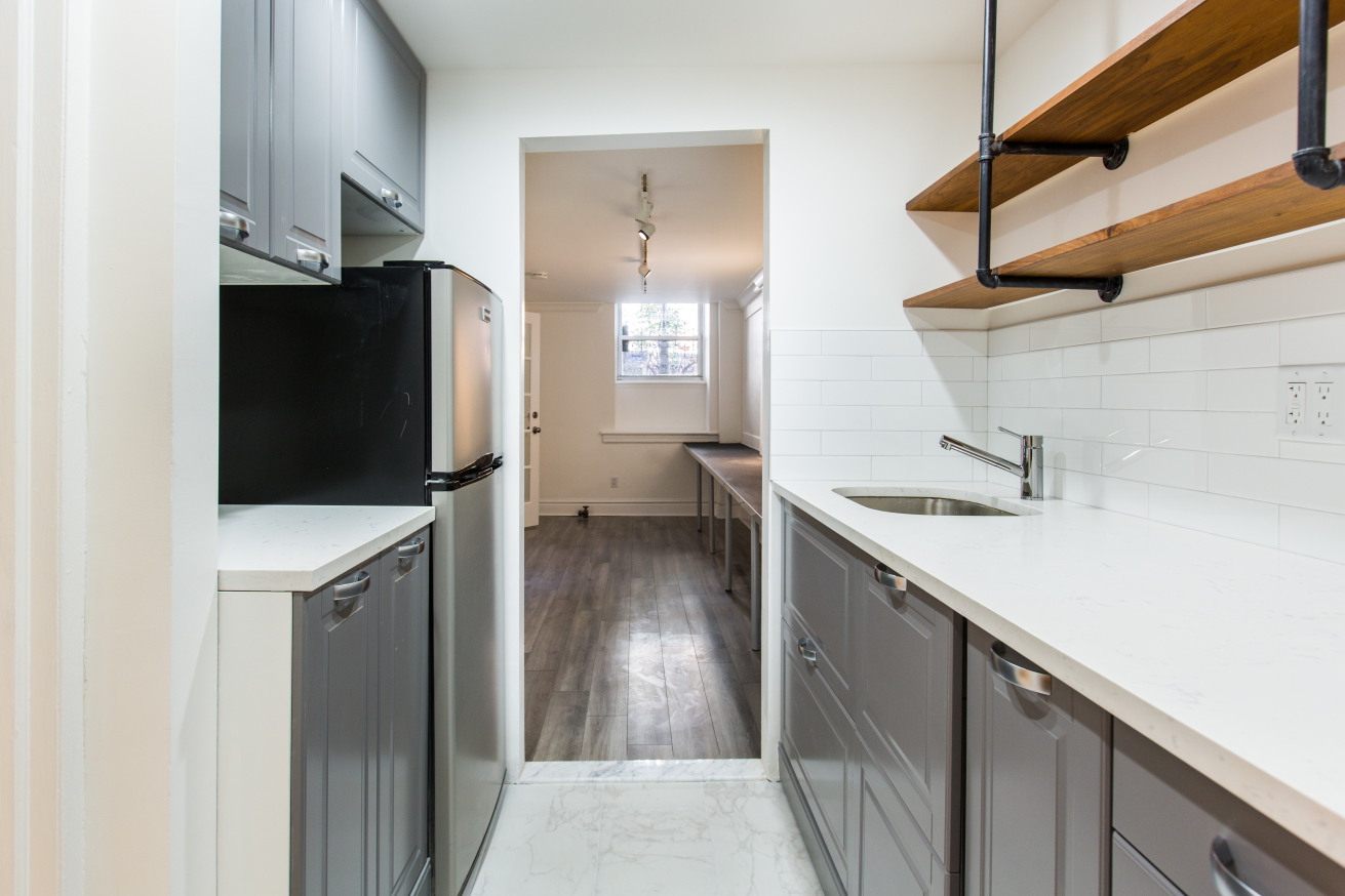 198 6th Avenue, Unit 1 Manhattan, NY 10013 - Photo 3 of 13