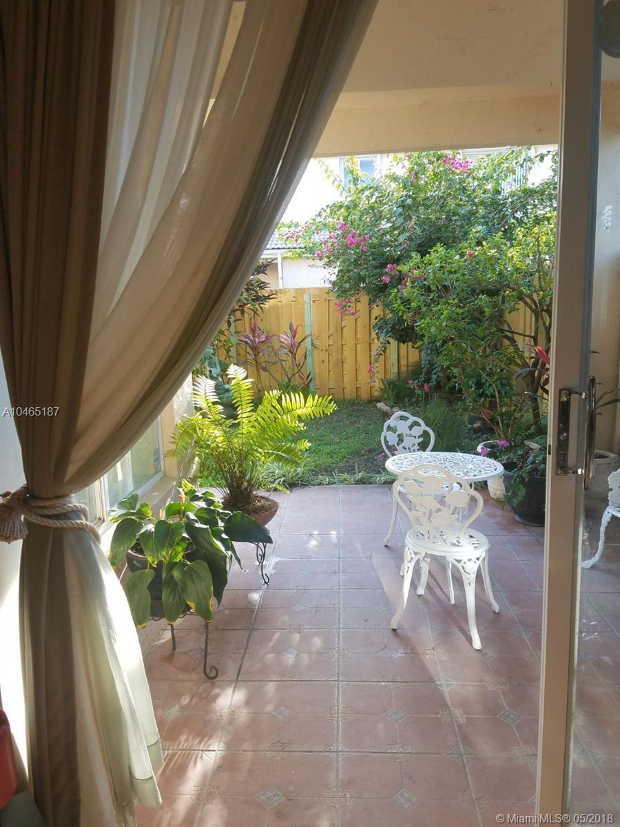 7404 Southwest 162nd Place Miami, FL 33193 - Photo 14 of 49 Gallery Image 14