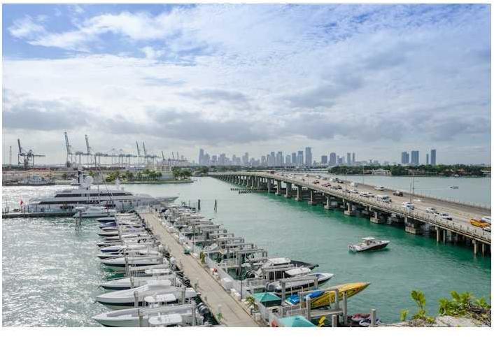 450 Alton Road, Unit 2508 Miami Beach, FL 33139 - Photo 10 of 24