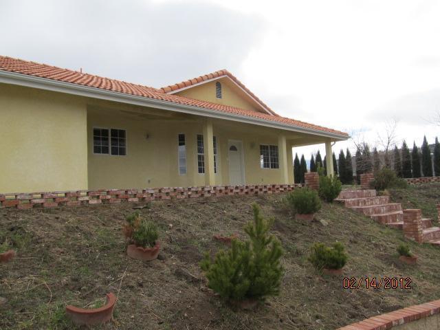 22200 Mariposa Road Tehachapi, CA 93561 - Photo 17 of 19