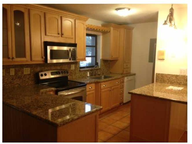 403 Southwest 89th Place Miami, FL 33174 - Photo 4 of 10