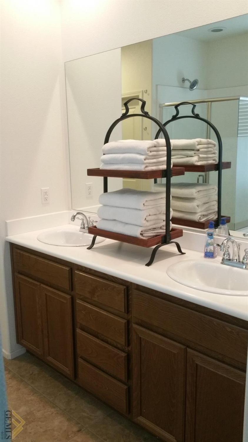 4513 Basque Street Bakersfield, CA 93313 - Photo 20 of 28