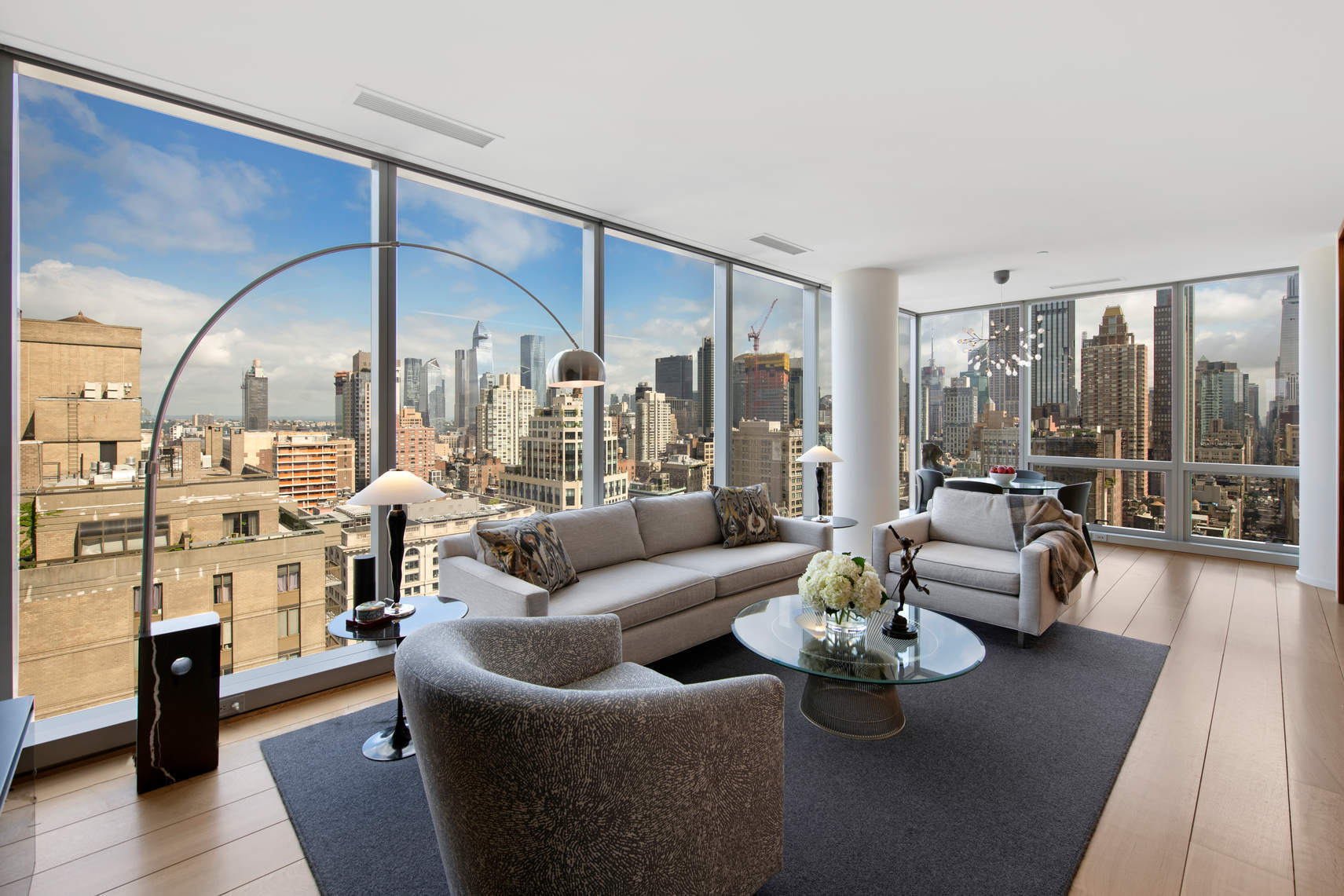 23 East 22nd Street, Unit 32A Manhattan, NY 10010 - Photo 2 of 11