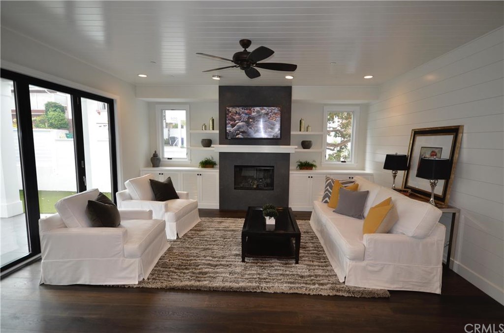 505 14th Street Manhattan Beach, CA 90266 - Photo 1 of 1