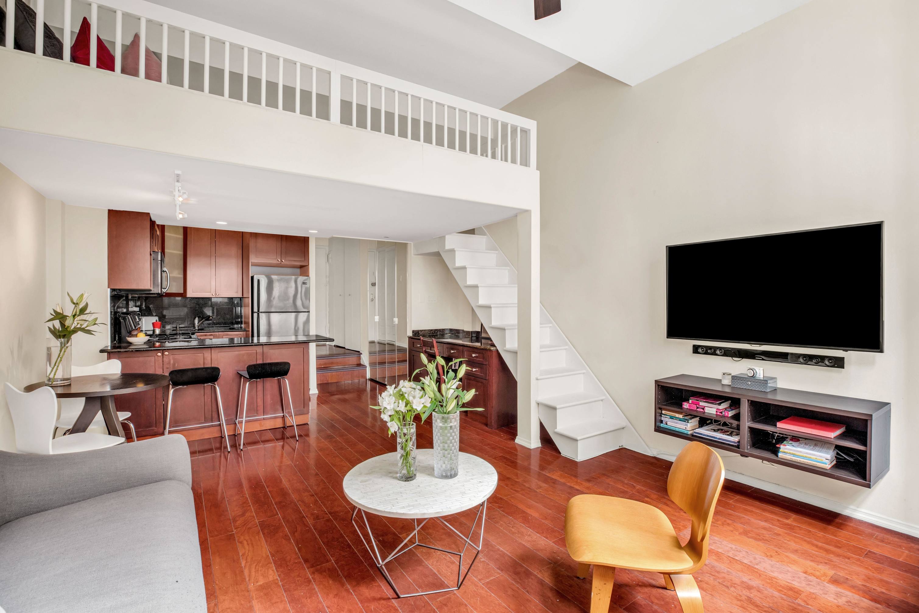 35 East 10th Street, Unit 3K Manhattan, NY 10003 - Photo 2 of 6