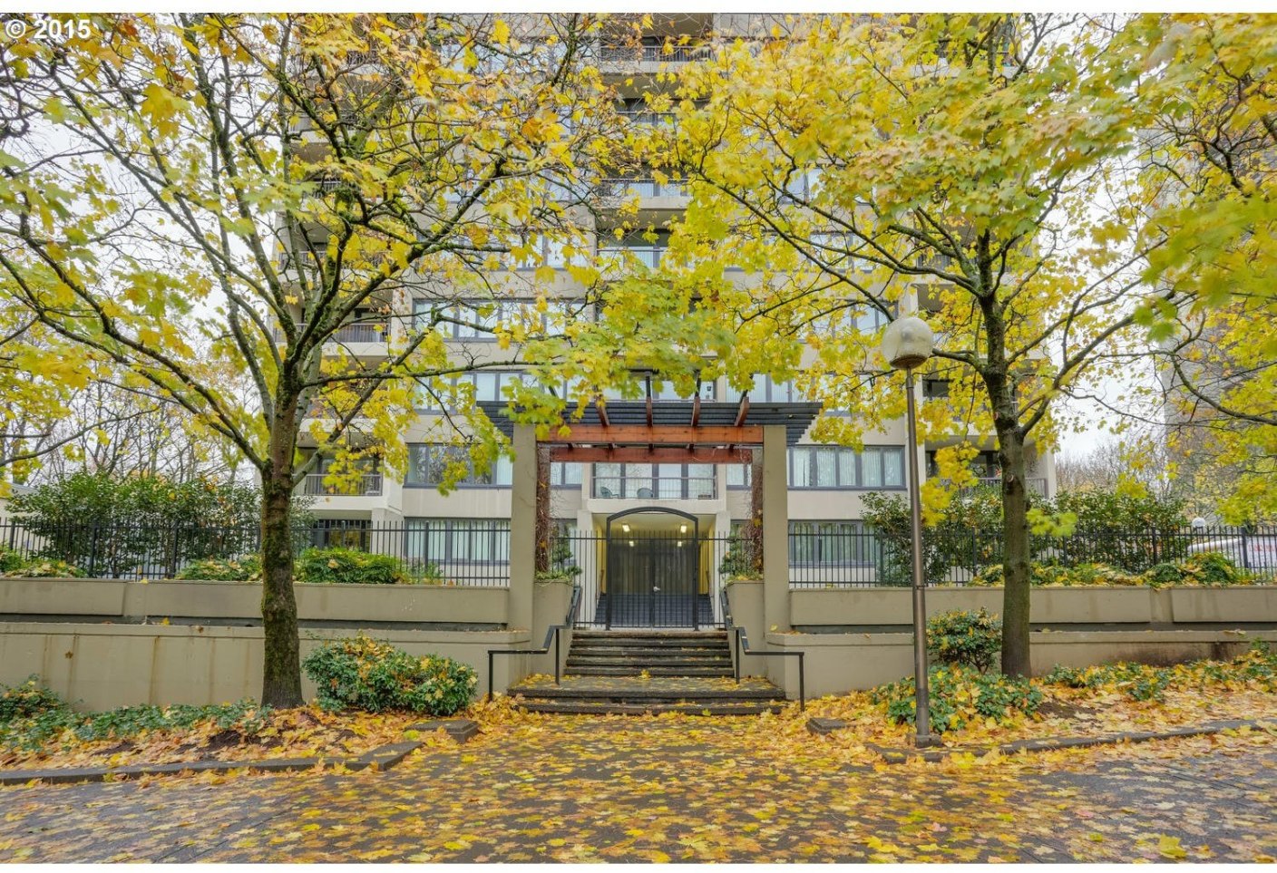 255 Southwest Harrison Street, Unit 20A Portland, OR 97201 - Photo 2 of 27