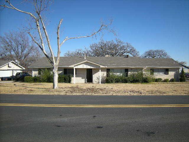 615 Stonecrest Road Argyle, TX 76226 - Photo 1 of 1 Front