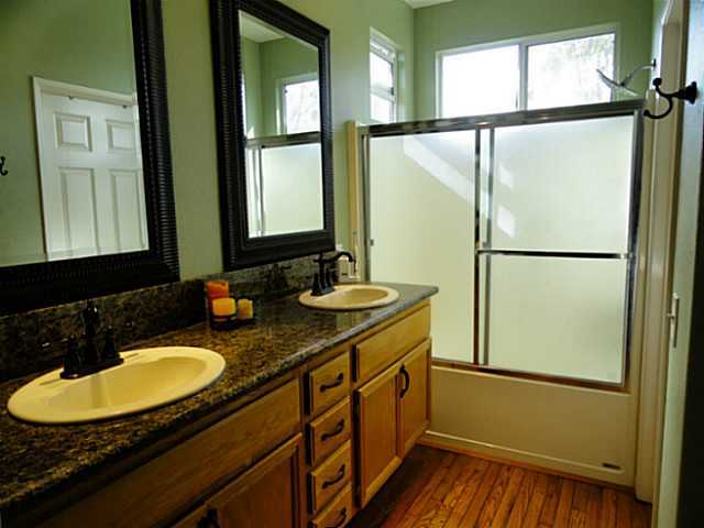 1051 Cottage Way Encinitas, CA 92024 - Photo 17 of 25 Gallery Image 17
