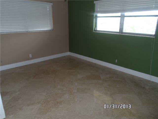 1325 West Camino Real Boca Raton, FL 33486 - Photo 9 of 11