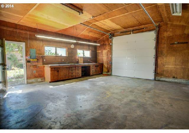 4005 Fisher Road Northeast Salem, OR 97305 - Photo 16 of 16 Gallery Image 16