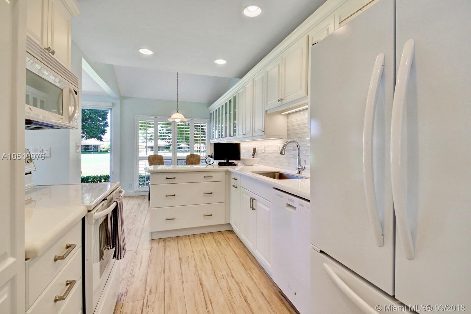 17040 Traverse Circle Jupiter, FL 33477 - Photo 12 of 39