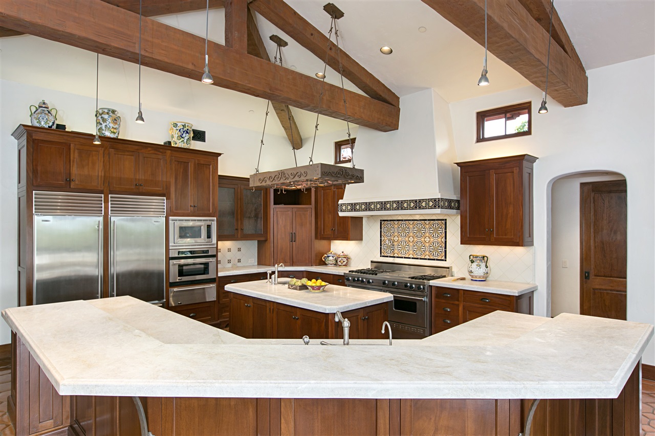 17442 El Vuelo Rancho Santa Fe, CA 92067 - Photo 7 of 18