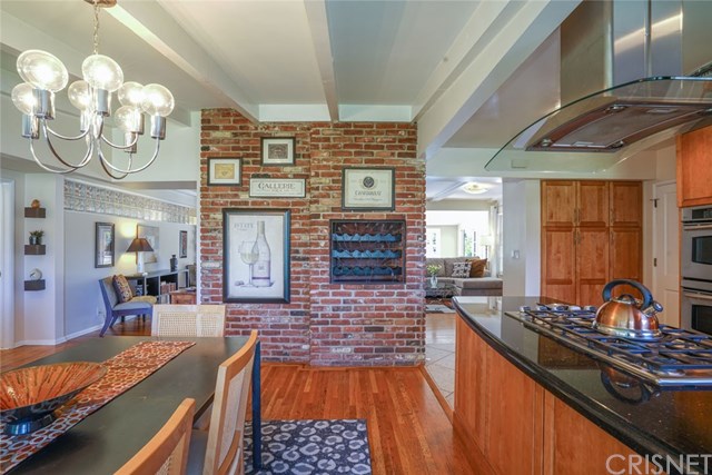 14026 Chandler Boulevard Sherman Oaks, CA 91401 - Photo 12 of 36