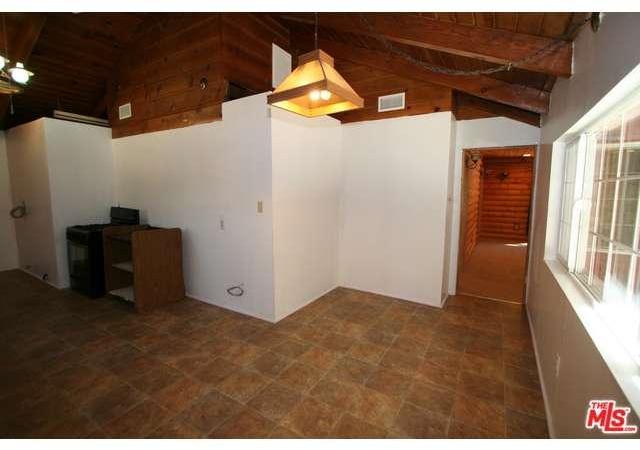 586 Conklin Road Big Bear Lake, CA 92315 - Photo 8 of 27