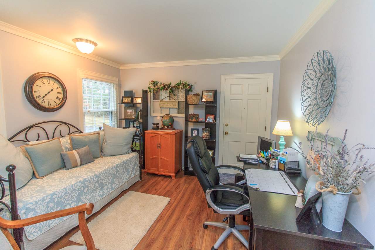300 Oakgrove Road Selmer, TN 38375 - Photo 10 of 13 Gallery Image 10