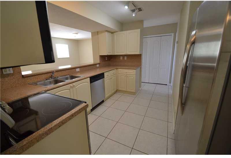 14948 Southwest 60th Street Miami, FL 33193 - Photo 4 of 11