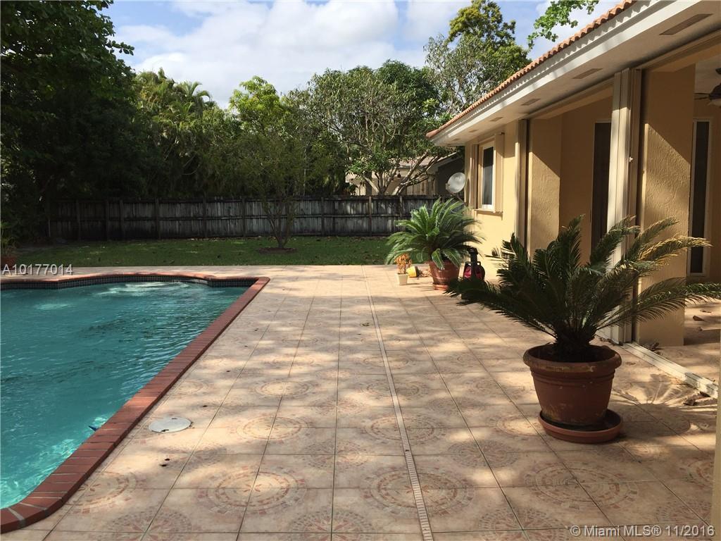13550 Southwest 82nd Avenue Pinecrest, FL 33156 - Photo 24 of 29