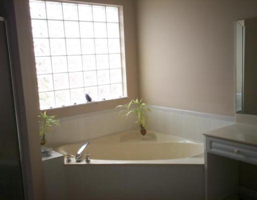 16672 Southwest 92nd Street Miami, FL 33196 - Photo 12 of 16