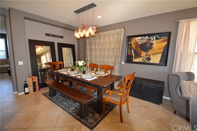 3327 View Ridge Drive Long Beach, CA 90755 - Photo 5 of 28